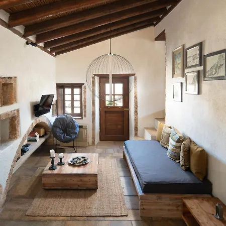 Menexes Guest house