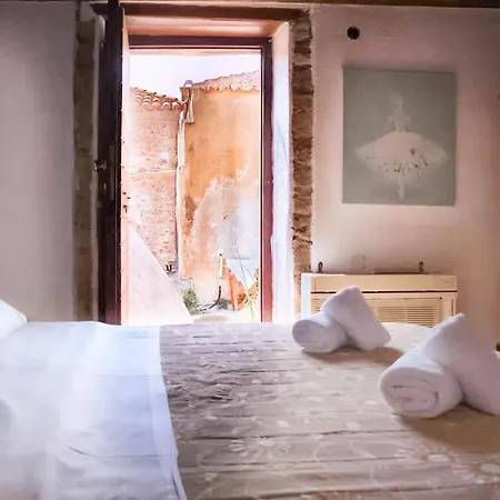Guest house Menexes *