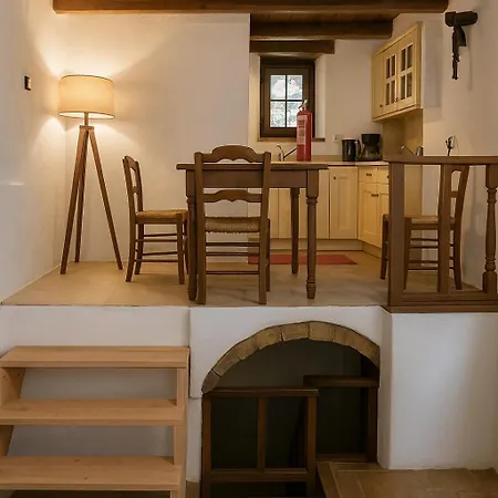 Menexes Guest house Monemvasia